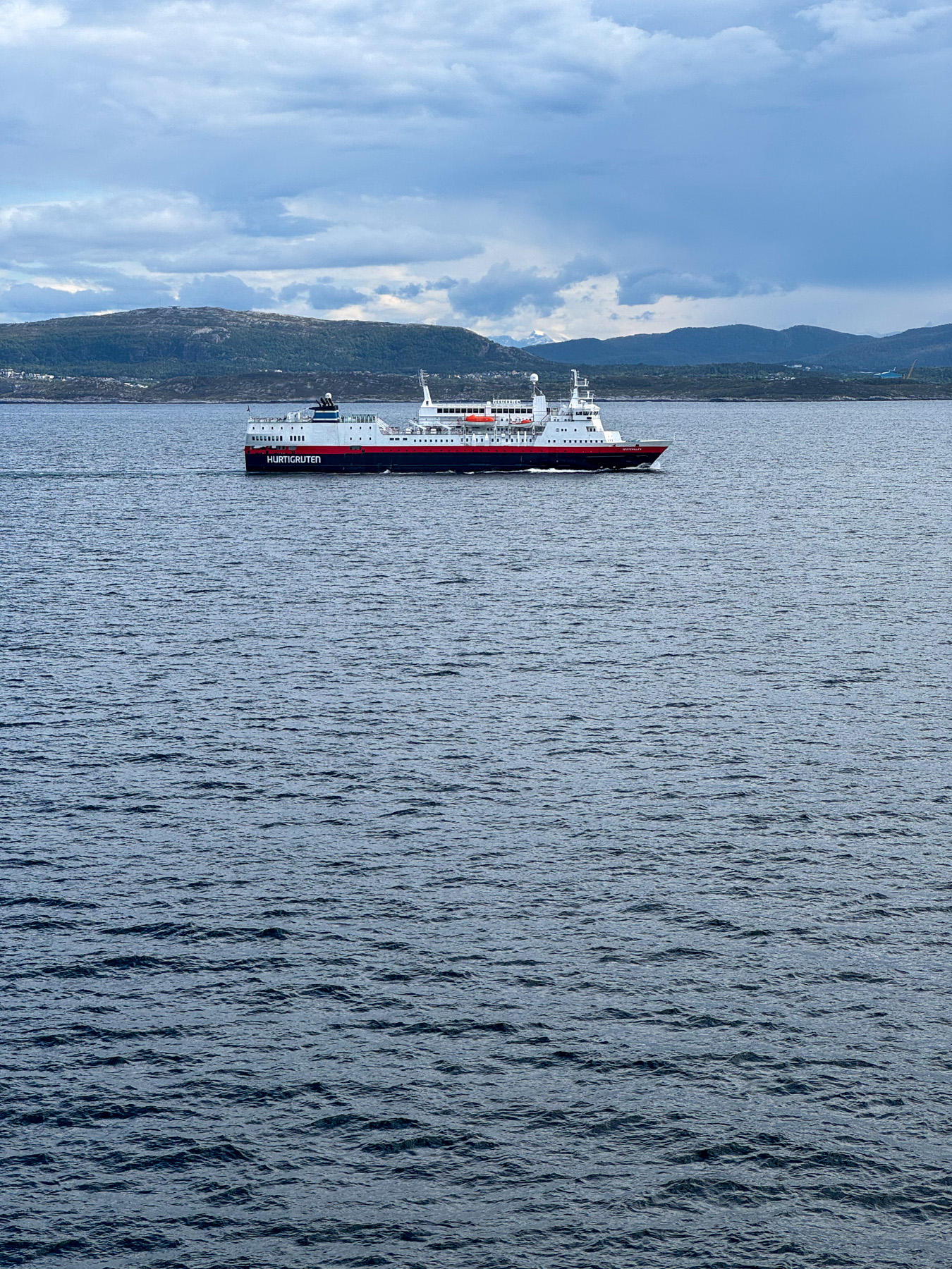 MS Vesterålen der Hurtigruten