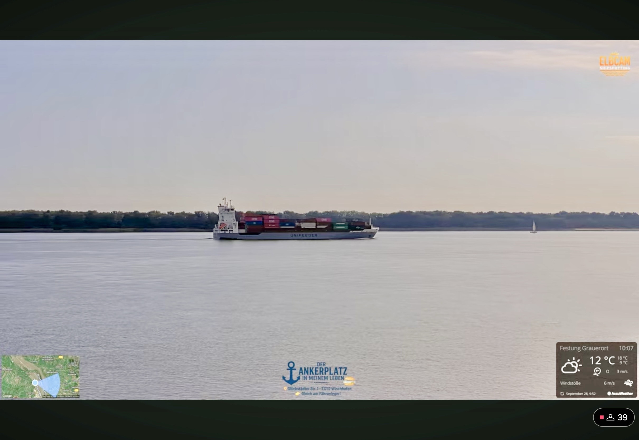 Die Beate auf der Elbe (Webcam Grauerort)