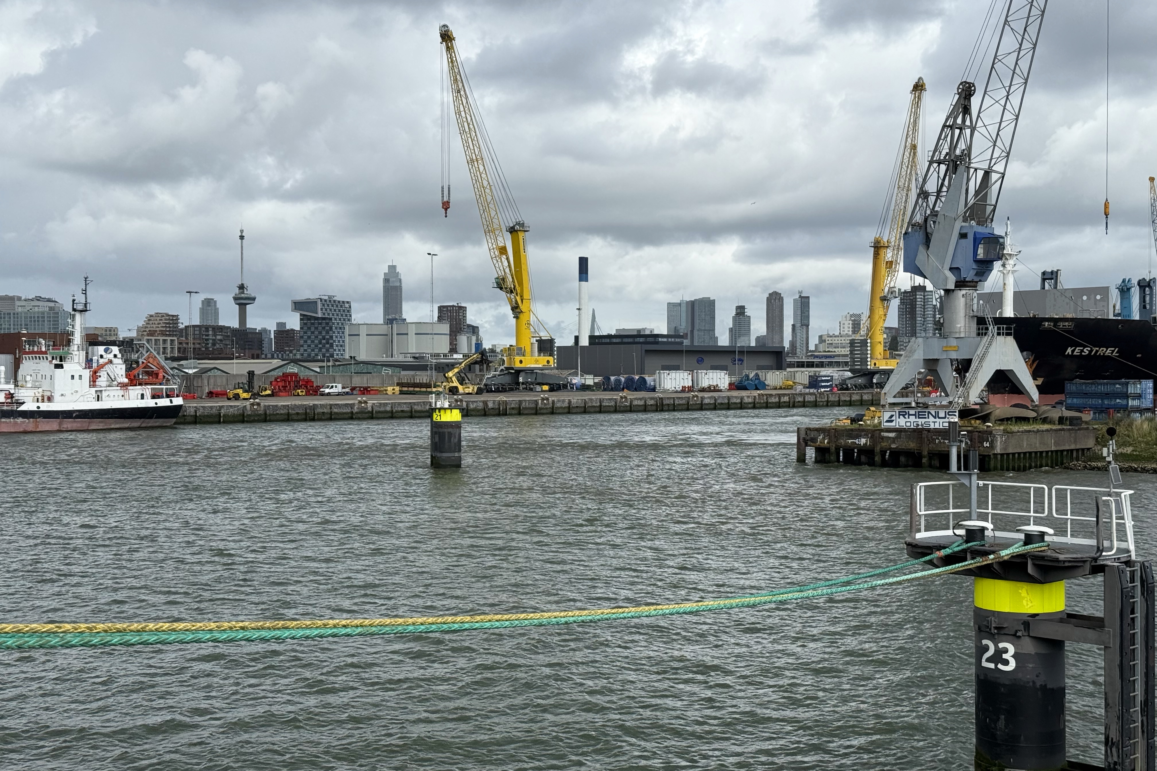 Auf Reede in Rotterdam
