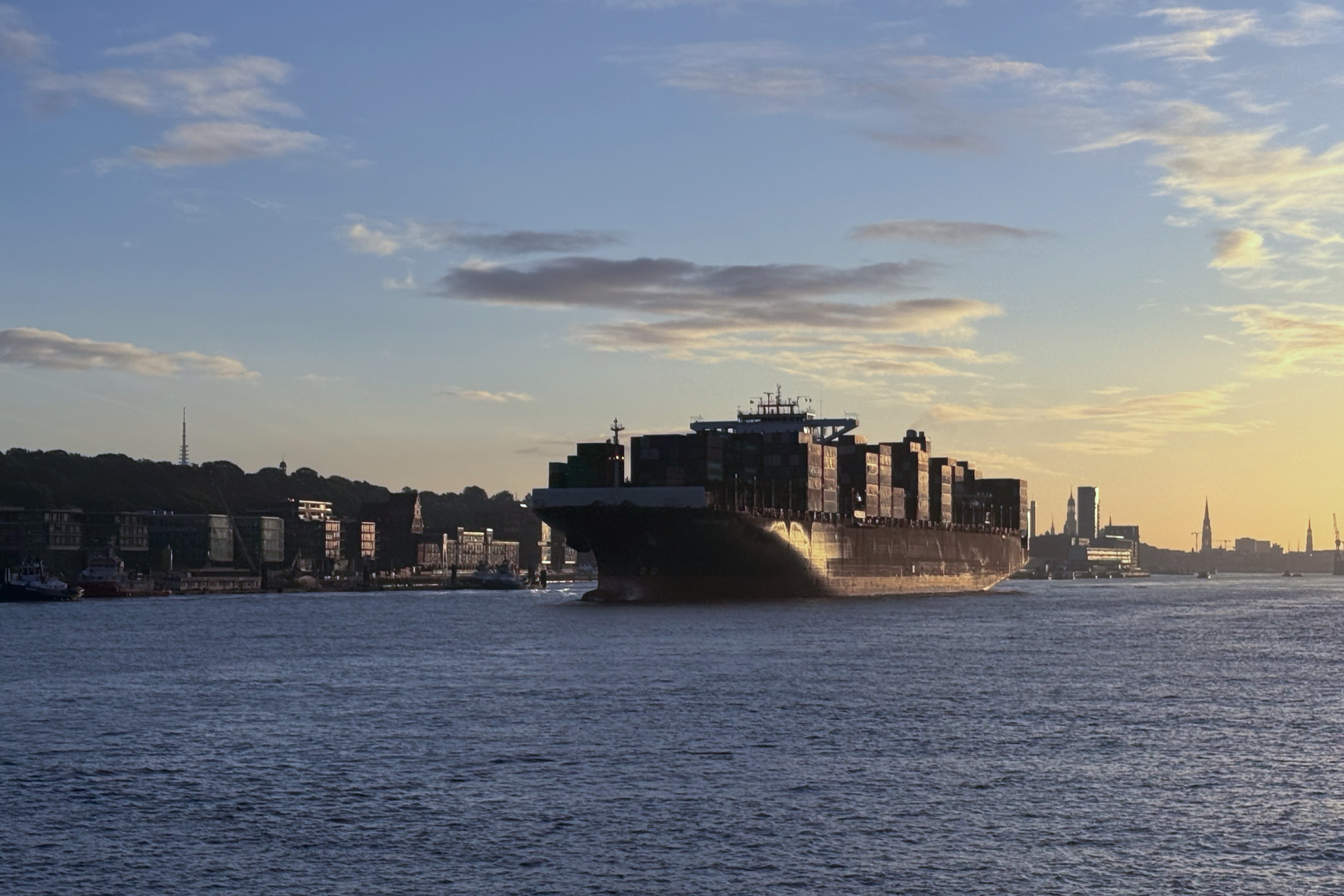 Auf der Elbe in Hamburg