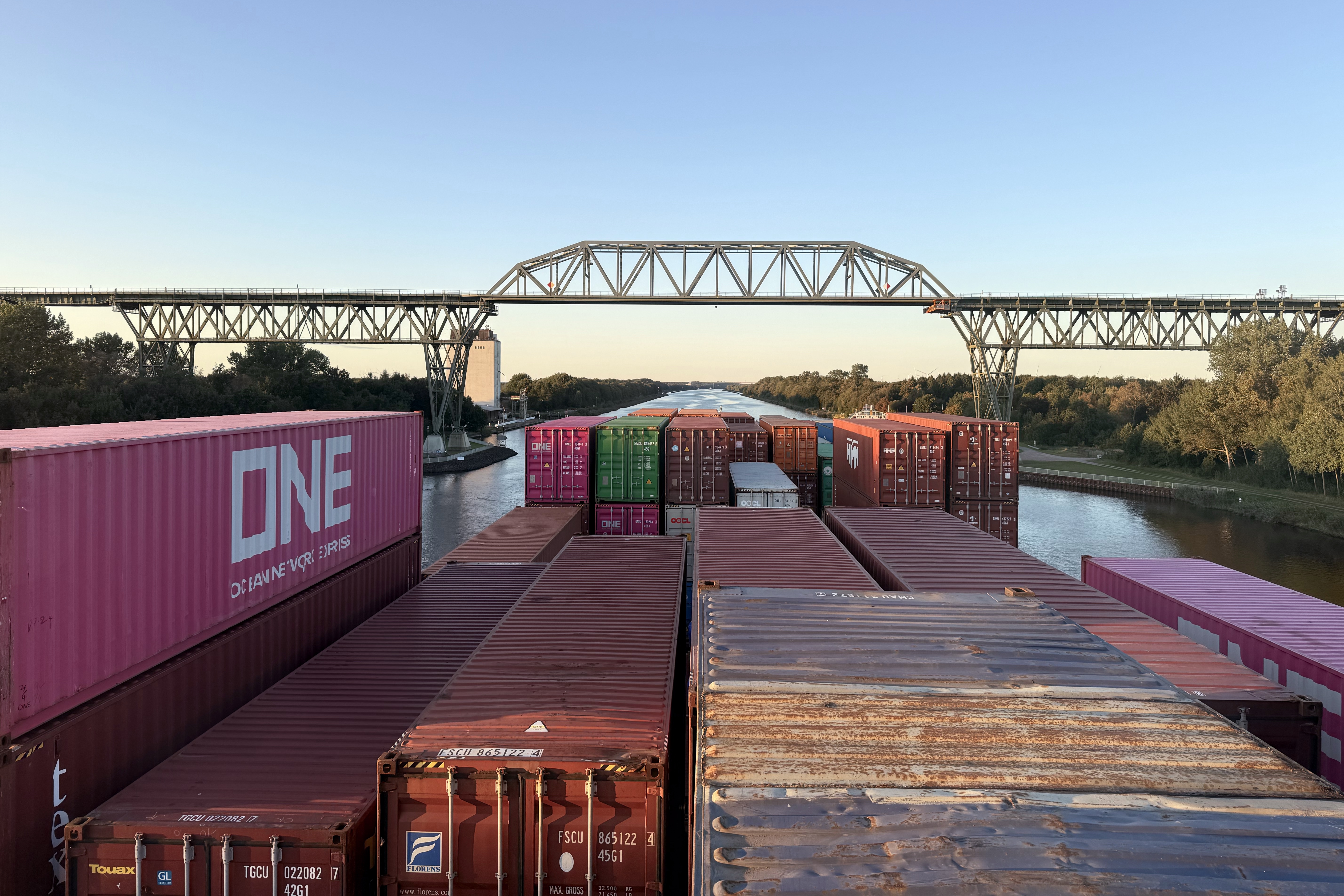 Die Eisenbahnbrücke bei Hochdonn