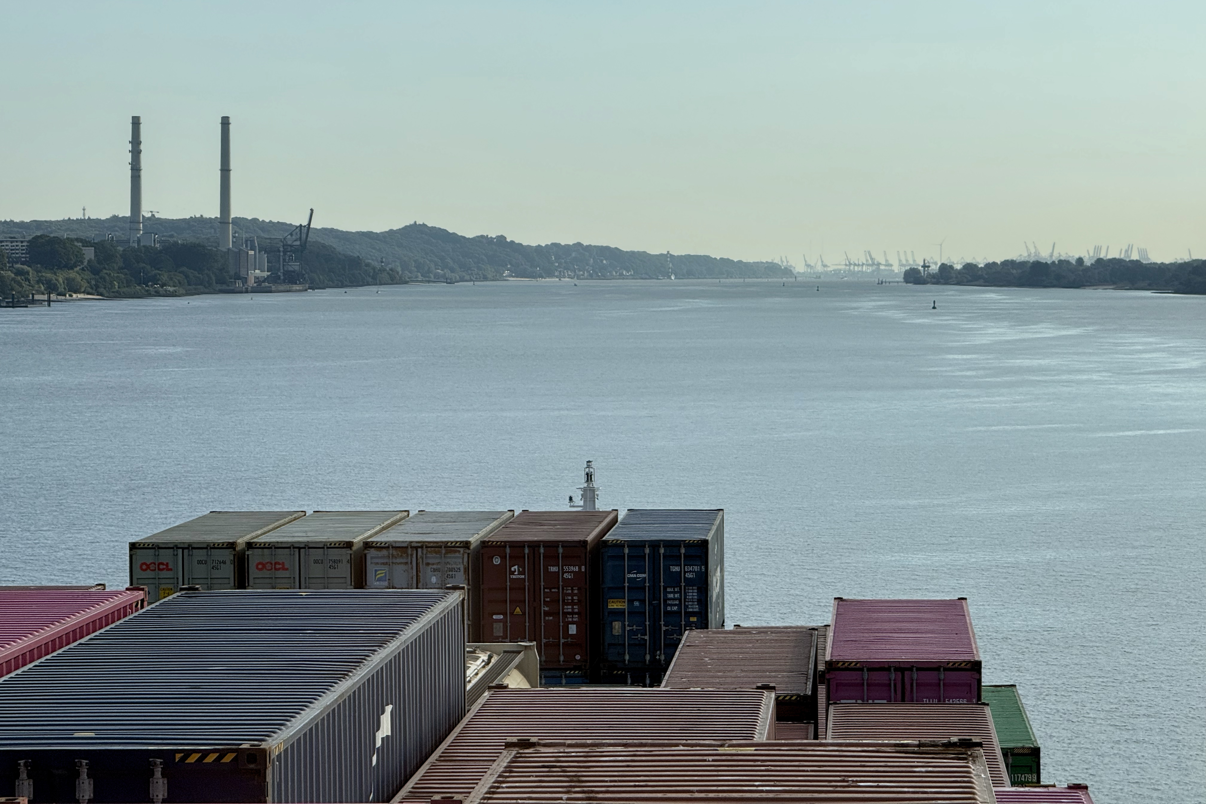 Hamburgs Terminals in Sicht
