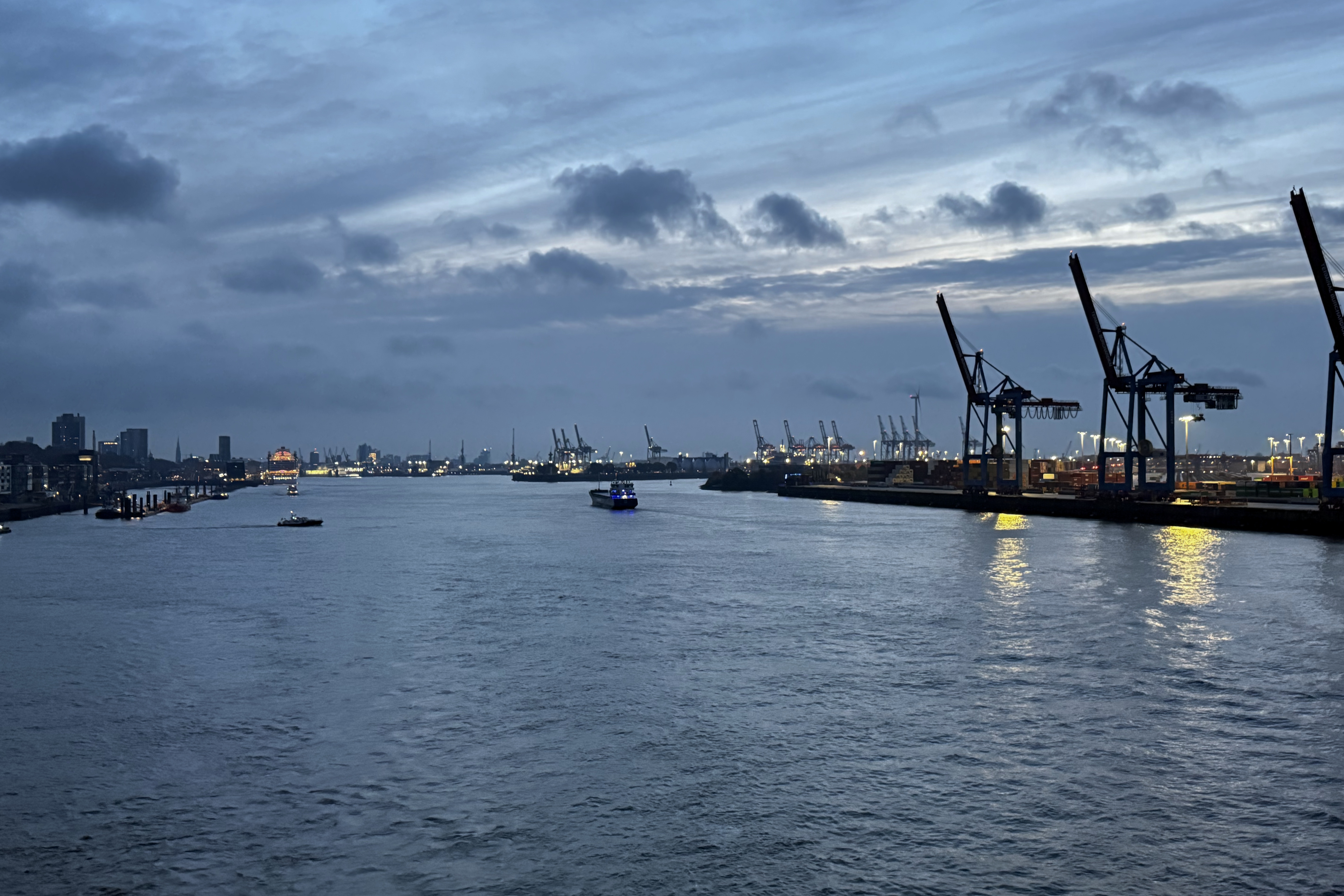 Die Elbe in Hamburg