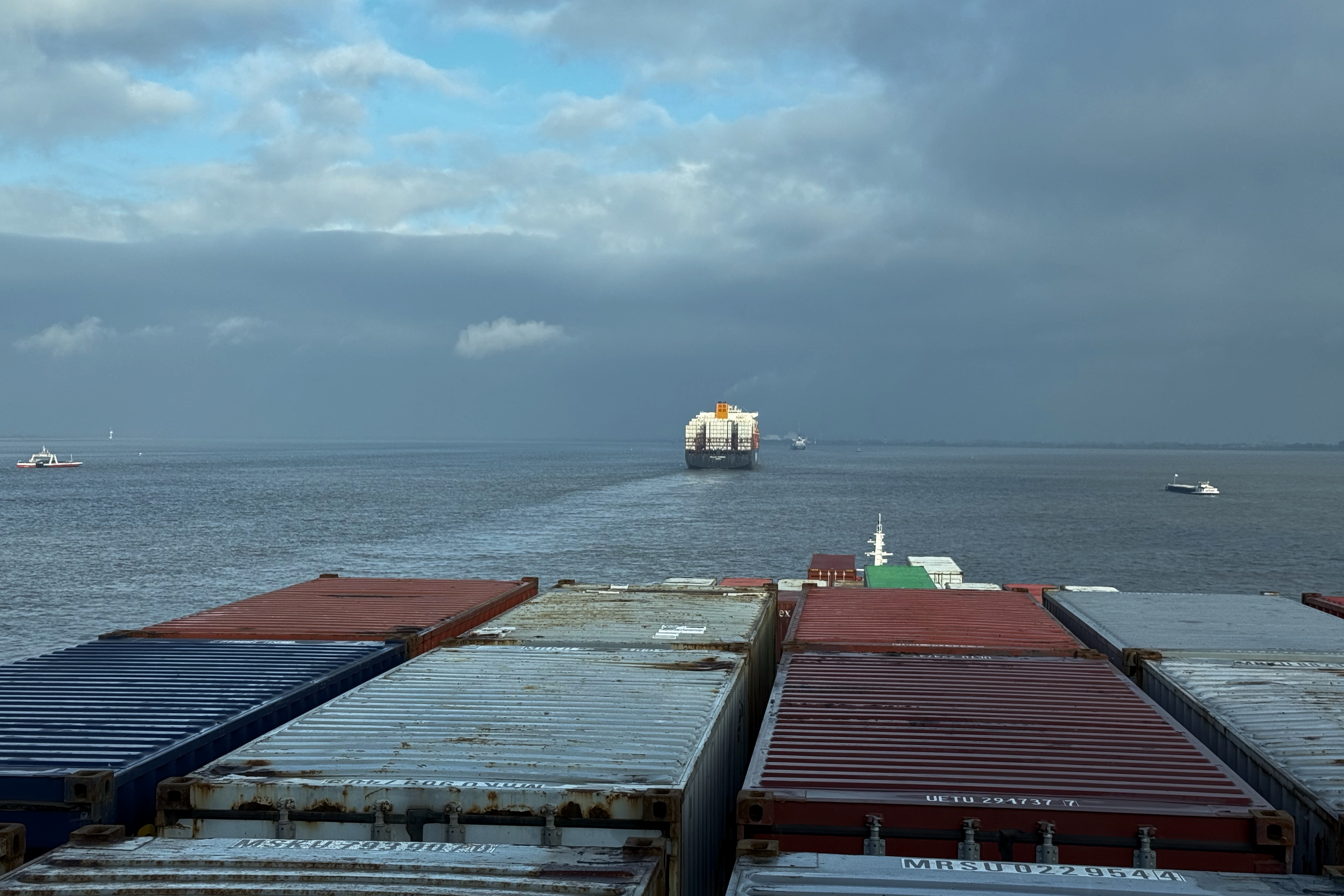 Auf der Elbe bei Brunsbüttel