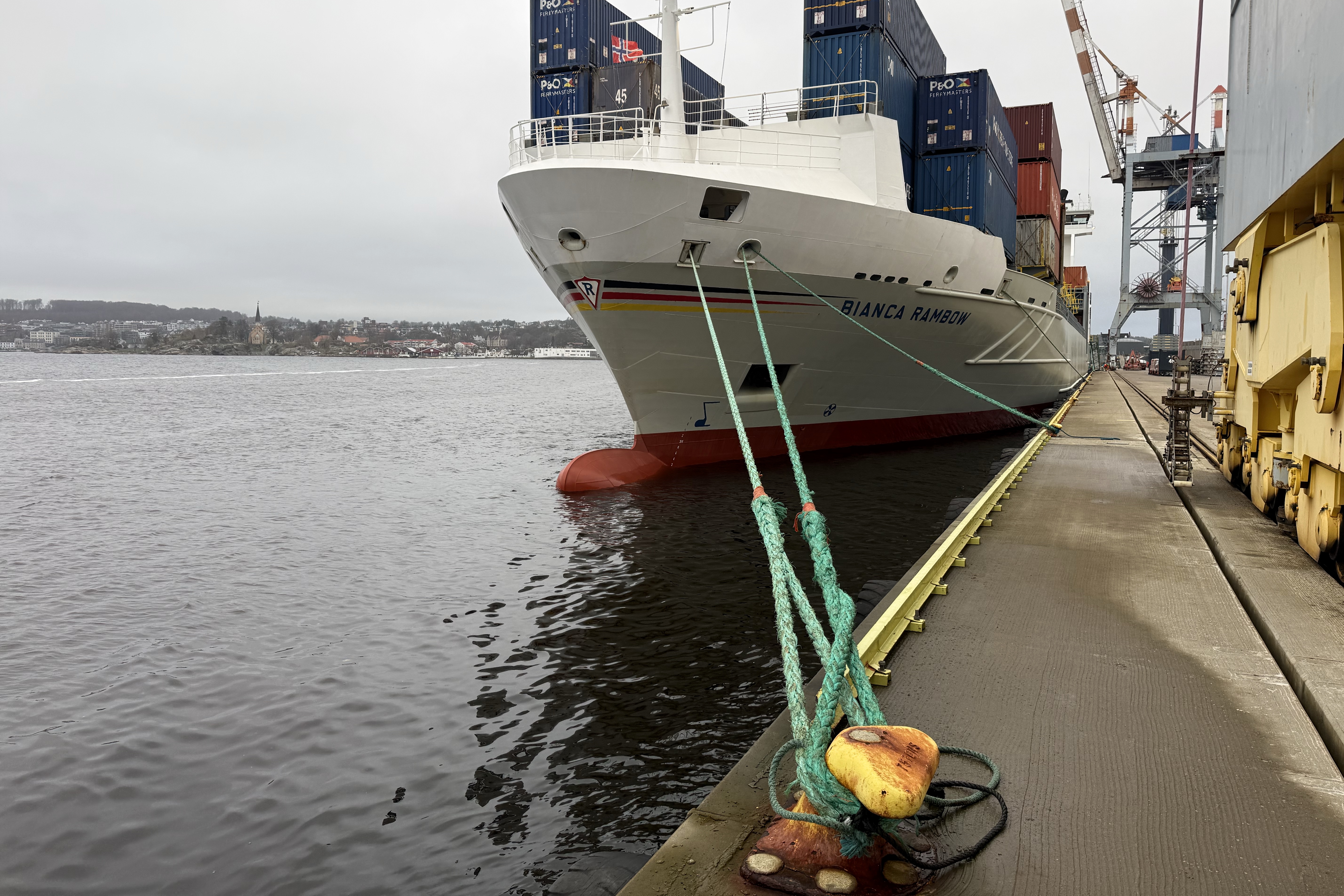 Am Terminal in Larvik