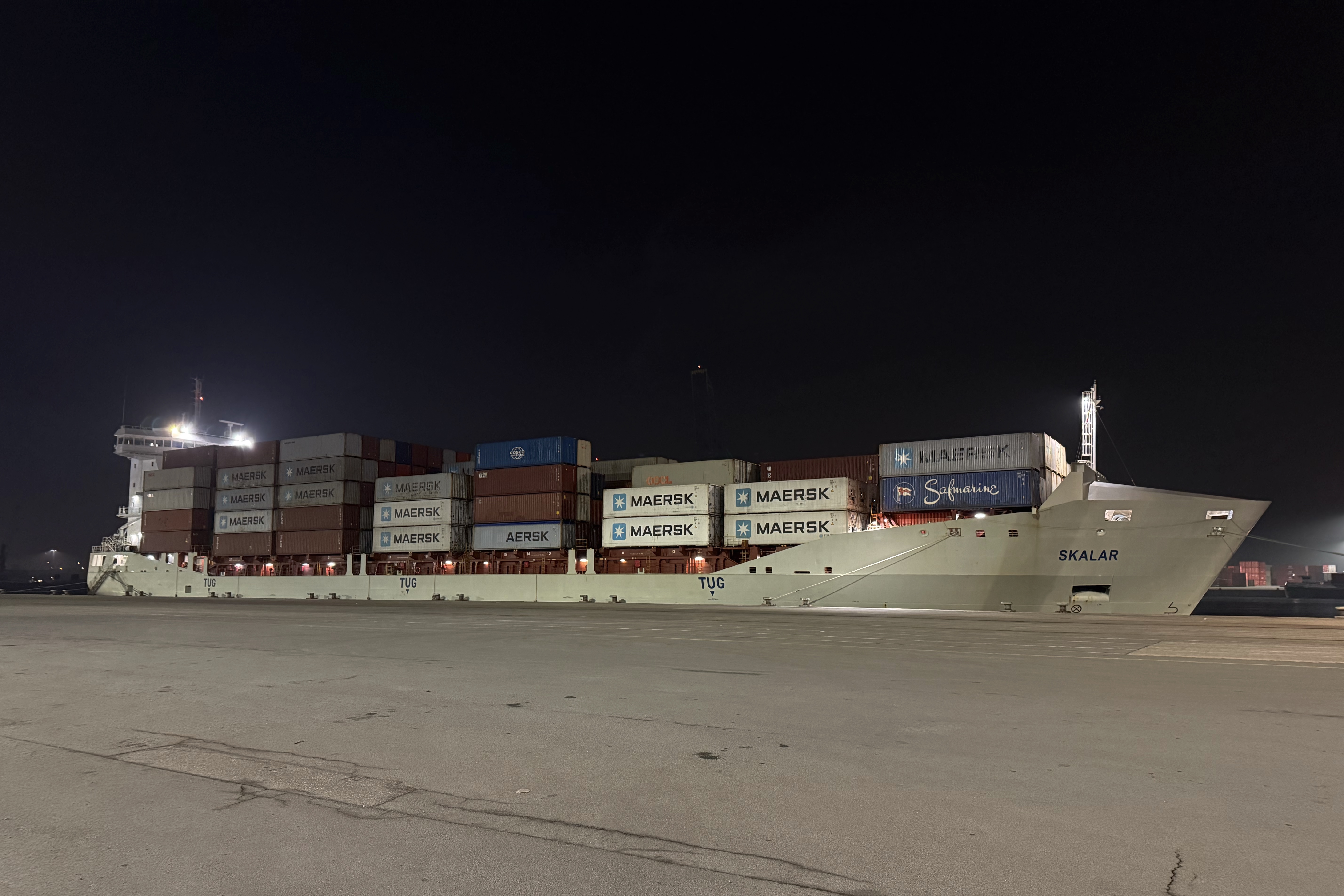 Die Skalar am Terminal in Antwerpen